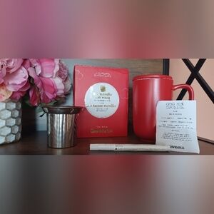 DAVIDs TEA Berry Red Customizable 16oz Nordic Mug Kit Lid Infuser & Pen